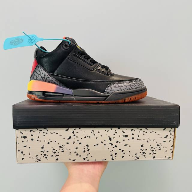 落日Nike Air Jordan 3 Retro Hide Andsneak Aj3 乔丹3代 Aj3 乔3 乔丹篮球鞋系列 辅以标志性的爆裂纹元素 经典的荔