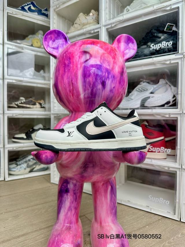 放店 Sb Lv白黑 a1高版本套楦工艺 正确版型 尺码36-44 男女码现货