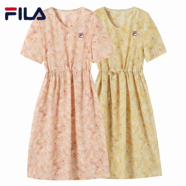 2025 夏 Fila 斐乐 法式碎花 V 领雪纺连衣裙 演绎女神范 宝子们 2025 年夏天想要秒变女神 这条法式碎花 V 领连衣裙你一定要拥有 先看看这条裙
