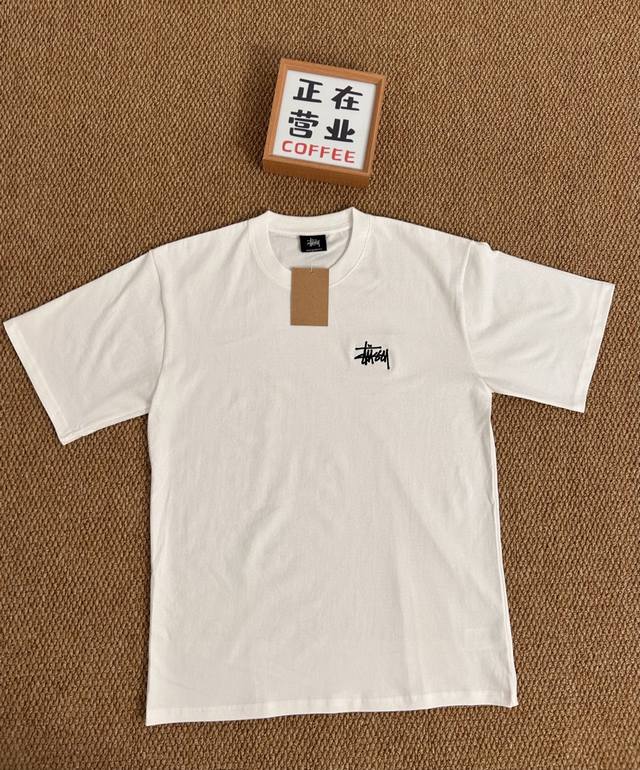 上新 顶端刺绣品质Stussy 斯图西基础款短袖宽松男女同款情侣款 采用抗菌260克新疆长绒棉重磅面料 透气舒适 怎么洗都不起球透气轻柔的短袖 让您穿着舒适一整