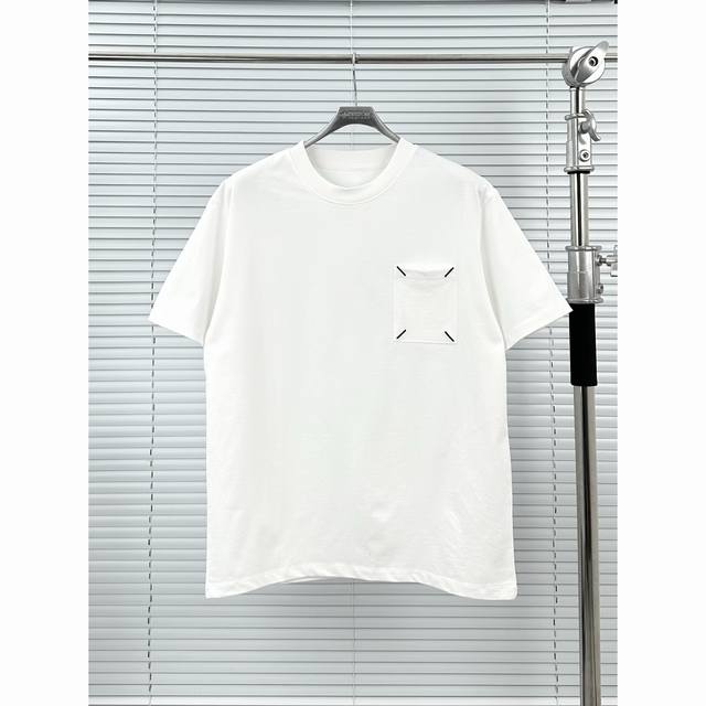 胸前口袋缝线款 黑色 白色 44 46 48 50 maison Margiela 马吉拉 胸前口袋缝线款 短袖T恤 四角缝线签名式T恤 解构主义极简经典 以标