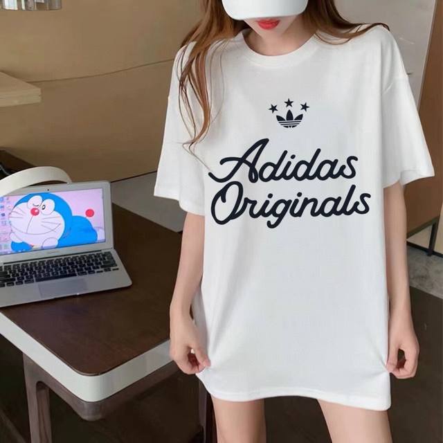 三叶03系列 专柜款复古情侣 印花短袖T落肩袖 重磅280G精梳棉材质 透气舒适 版型宽松 进口外贸级专柜印花 随意搓洗不褪色不变形 情侣款 男女同款哦