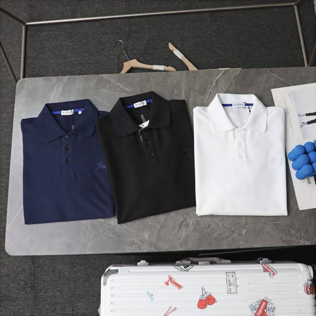 顶级复刻 高端定制 - Burberry 巴宝莉 新款刺绣战马翻领polo衫休闲短袖T恤 - 款号 6005 - 颜色 黑色 白色 宝蓝色 - 购入原版开模打造