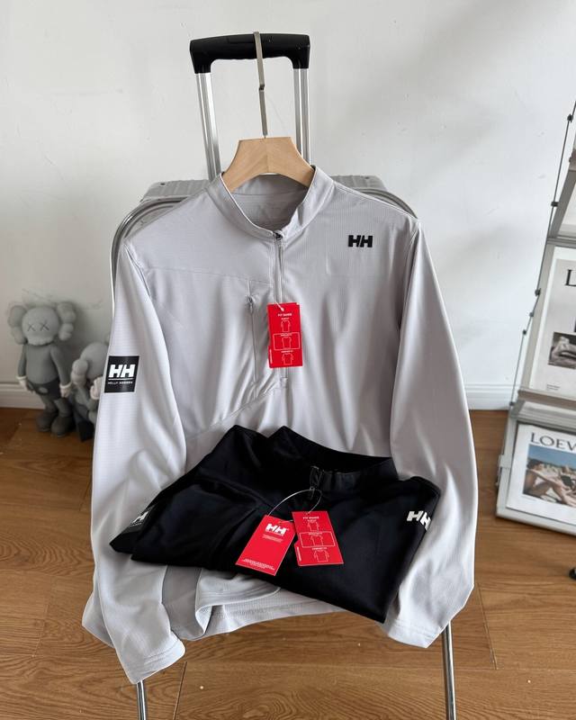 颜色 黑色 白色 尺码 M到3Xl 25Hellyhansen航海系列户外网眼速干吸湿排汗轻量化半拉链T恤 线上1000 户外休闲T恤 面料真的绝了 超级亲肤的