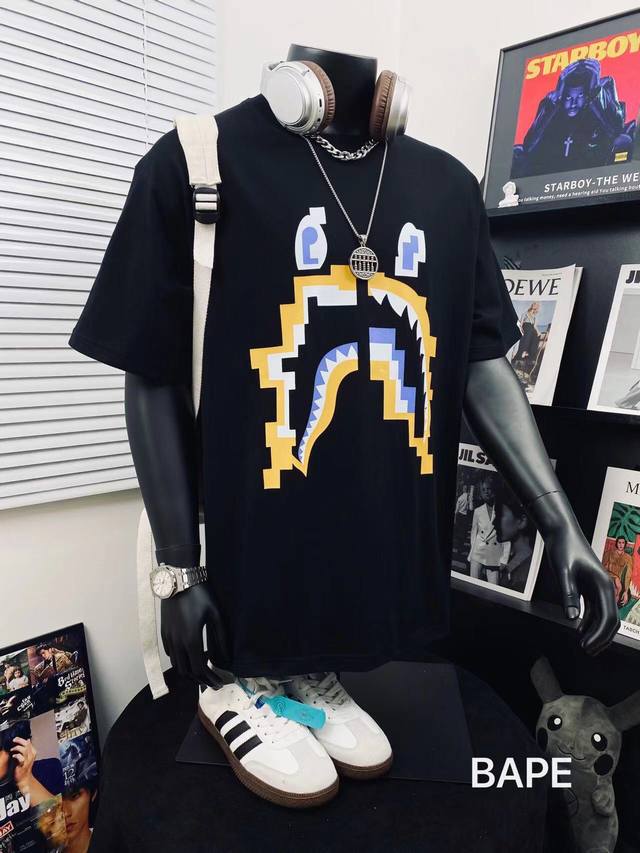 bape Summer Camp鲨鱼涂鸦猿人头重工艺印花圆领短袖 高版本 猿人形象 260克优质高织纯棉面料 双纱精梳 质感柔软官网发售款 超级推荐 超人气单品