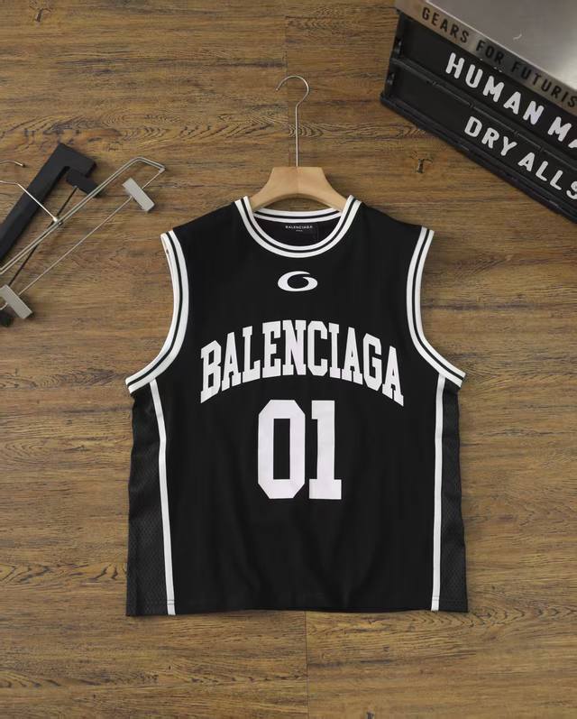 顶级版本 balenciaga巴黎世家 Ss25 Basketball系列 Logo字母印花无袖背心 常规版型 男款 黑色 尺码M到2Xl详细尺寸看图9