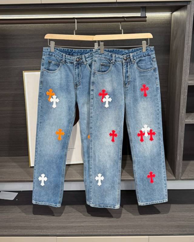 chrome Hearts 克罗心 Ch香港城市限定系列 梵文十字贴布拼皮牛仔裤 潮流玩家们 克罗心香港城市限定牛仔裤震撼登场 克罗心 Chrome Heart
