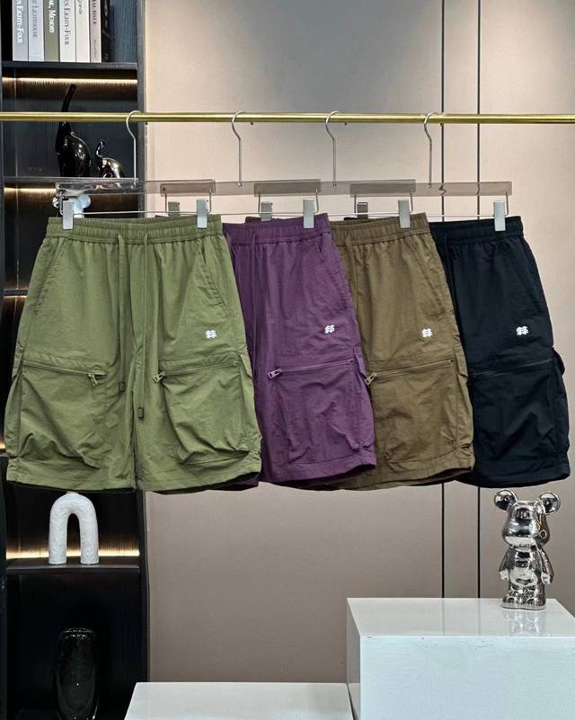 kolon 可隆男士运动骑行跑步短裤 2025年醉牛货 四色可选 让兄弟们更多的选择 总有适合咱们的颜色 超级好看 立体小树标采用国内最先技术重工之作进口压标机