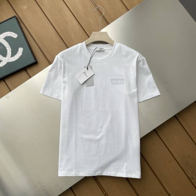 专柜还原顶级复刻版 Dior25Ss春夏新款平纹针织棉布纯色圆领短Tee 男女同款经典顺色徽标刺绣基础休闲套头短袖T恤衫 贸易公司渠道稀出 同步官网发售 日常通