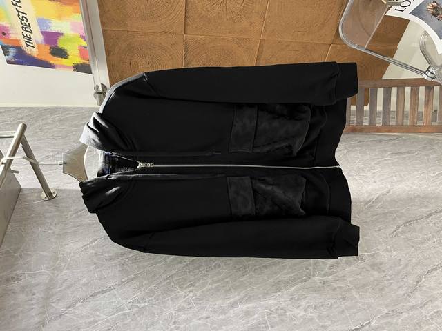 顶级最高版本 Lv路易威登Louis Vuitton 驴家1V 经典满印连帽卫衣拉链外套 男女同款 情侣款 宽松版型 最高版本 原版面料 高版本 高品质 所有细