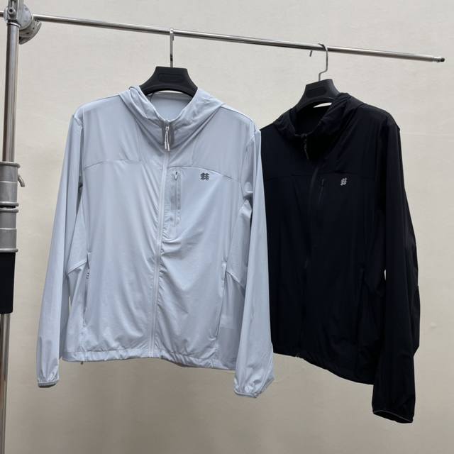 kol 可隆25夏季新品 男士全天候户外运动徒步登山骑行轻量化冰丝速干防晒衣 掌柜力荐 观网门店同步 92%锦纶+8%氨纶 面料手感细腻顺滑清爽透气 四面弹 接