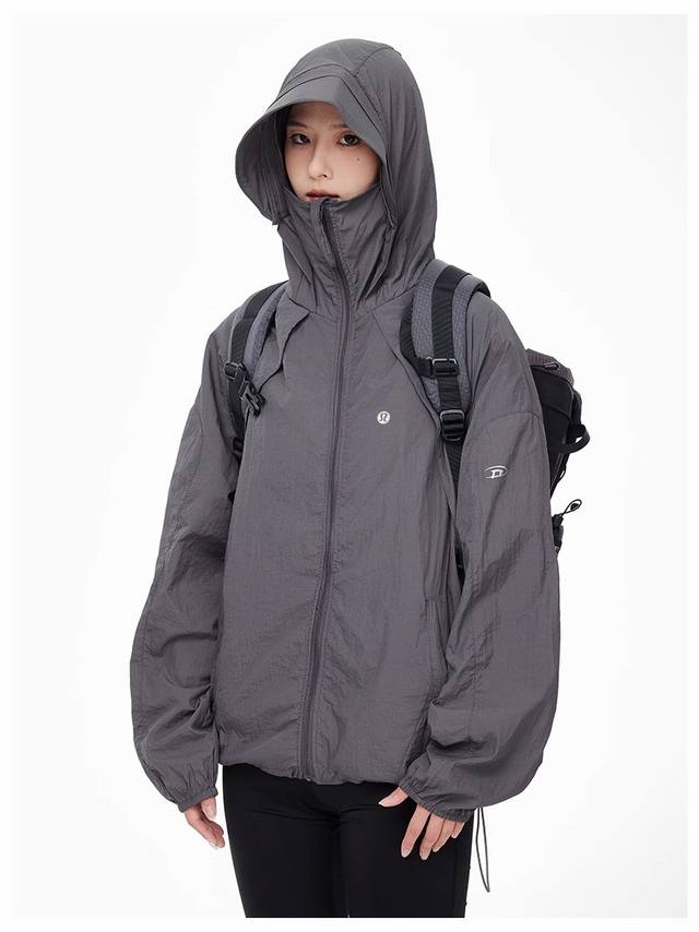 露露Lululemon Define 救命这件防晒衣简直是户外 保命衣 户外人的命 都是 Lululemon 给的 这件 2025 夏季新款防晒衣 轻薄透气冰感