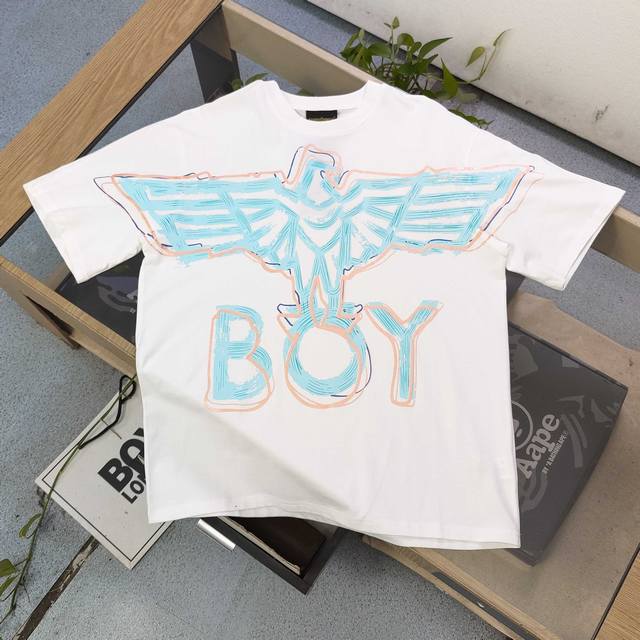 款号 Ay712 高版本 2025新款Boylondon炫彩大老鹰图案字母Logo印花休闲情侣短袖T恤 采用280克重的纯棉双纱面料 我们只做精品面料 做工 辅