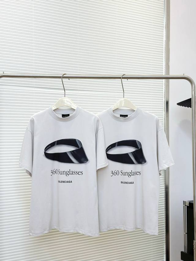 balenciaga巴黎世家25夏季新品360 Sunglasses印花护目镜短袖T恤 tee采用21支200G棉 面料非常轻薄 是 最像短袖的一件短袖 夏天穿