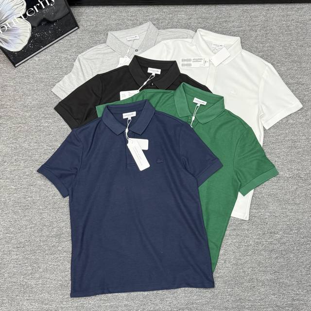 lacoste法国鳄鱼商务通勤休闲短袖情侣款polo衫 Lph5522 品牌魅力 lacoste 创立于1933年 长久以来都是轻松高雅的时尚象征 凭借深厚的体