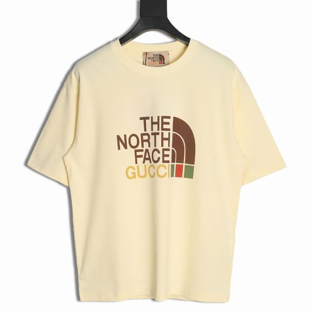 gucci & The North Face 古驰北面联名款印花Logo短袖 第一时间4800上海专柜购入Zp Gucci与北面推出的重磅联名款式 火热成都不言