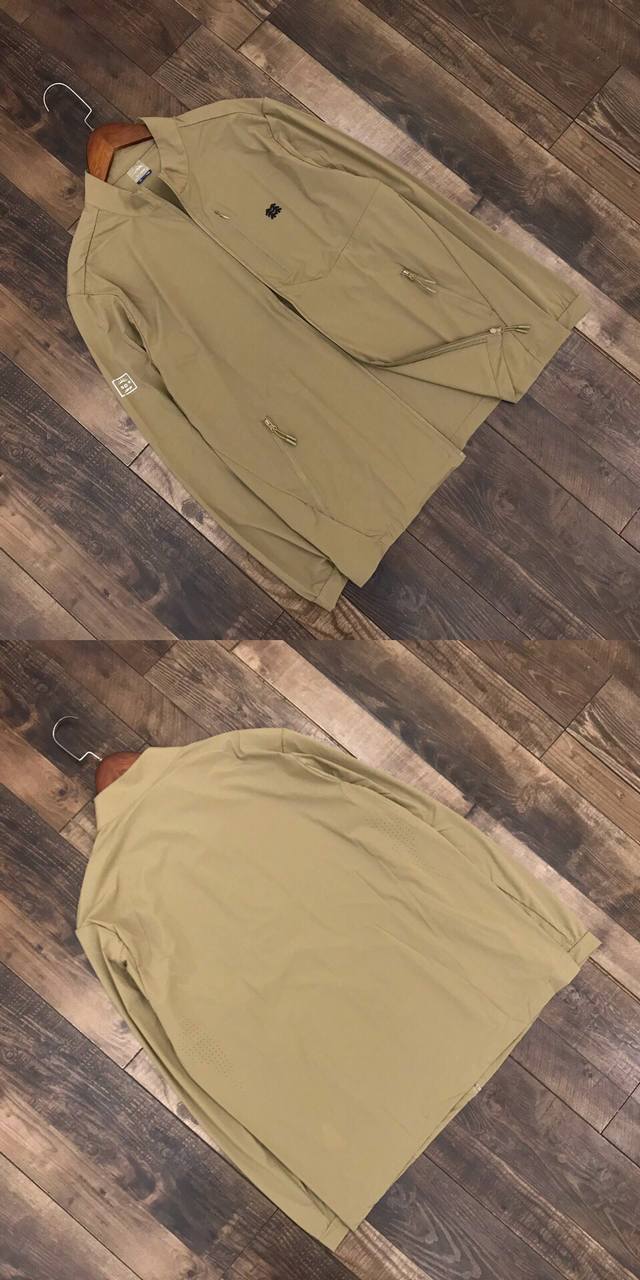 供 好货上新 可隆超顶冰丝系列立领情侣款防晒服 潜风者 客供定制冰丝面料非常清爽透气 胸口定制3D胶状Logo完美好看 内里包边设计保护好你每一寸肌肤 上身超级