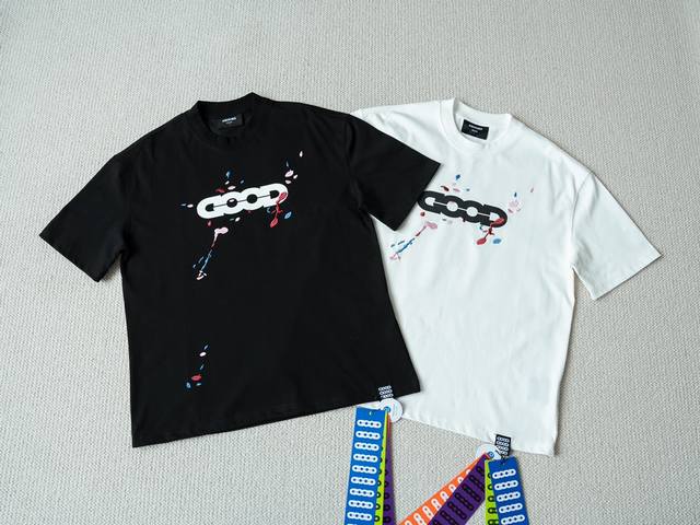 Good 常在 正确版本 汪苏泷同款 原厂A1品质 Goodbrand 彩色泼墨刺绣 Good 印花Logo 宽松短袖T恤 男女款 - 颜色 黑色 白色 - 尺