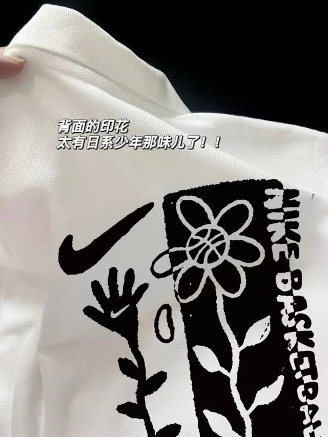 顶级版本290克珠地棉 高端耐克Nike小花Loog经典基础款polo衫黑白百搭修身情侣款短袖T恤 采用进口纯棉珠地面料 面料柔软非常亲肤透气 版型非常好主要还