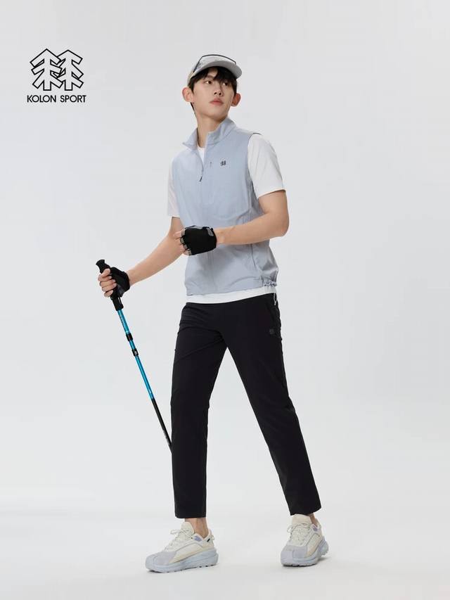 模特图# 高品质 雪梨纸精包装 kolonsport可隆25年夏季新品 情侣款户外运动休闲速干马甲 款式经典 简洁 百搭 是春秋夏秋三季叠穿搭配的利器 当下出门