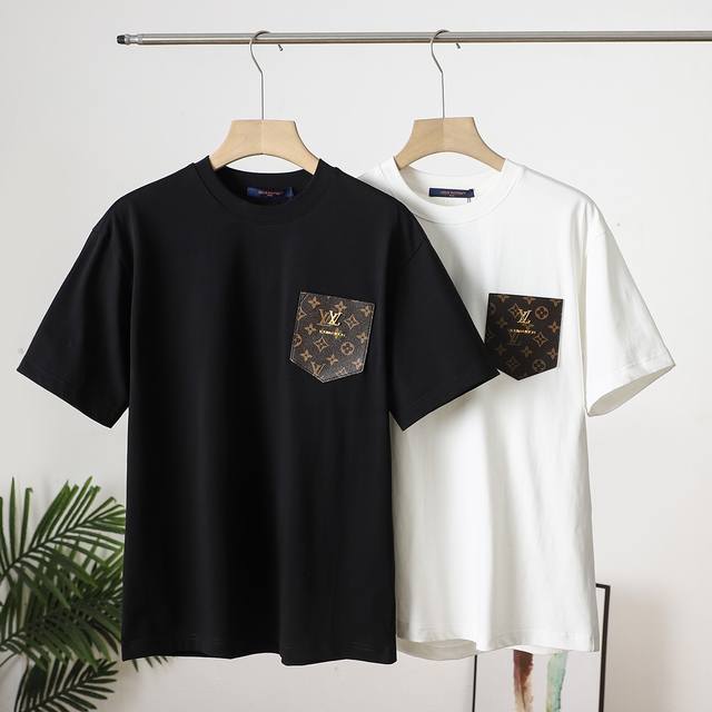 顶级最高版本 Lv路易威登Louis Vuitton 驴家1V 经典皮革五金口袋半袖T恤短袖 男女同款 情侣款 宽松版型 最高版本 原版面料 高版本 高品质 所