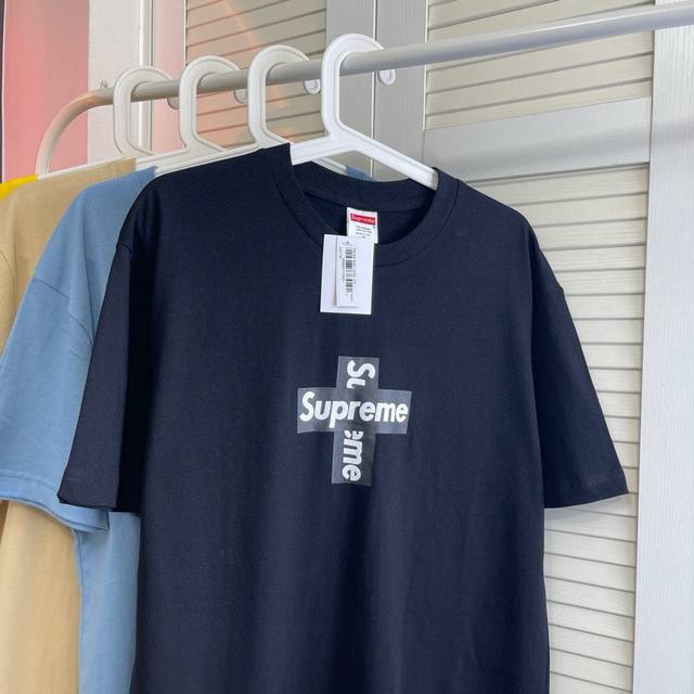 supreme Cross Box Logo 十字架交叉短袖T恤 colour 白-黑 size S-Xl S M L Xl 胸围 59 52 54 56 衣长