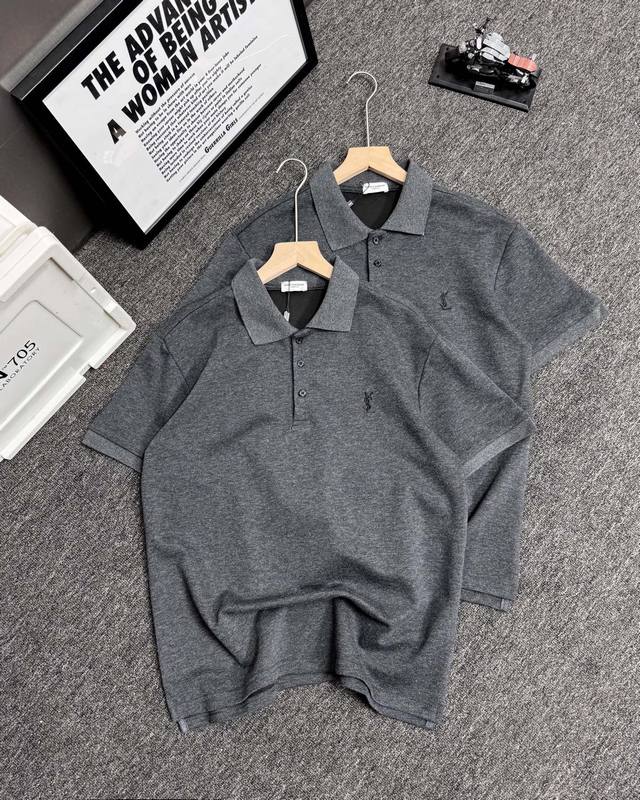 Saint Laurent paris Ysl圣罗兰灰色新款刺绣polo衫短袖 男女同款情侣 混纺双面珠地面料 克重240克 定制螺纹无色差 纽扣定制字母Log