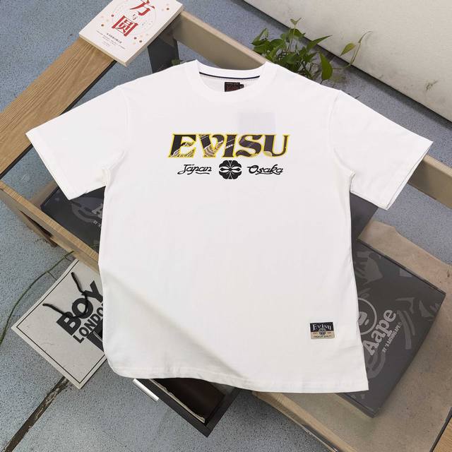 款号 Ws2488 高版本 2025新款Evisu福神大字母家花图案Logo印花休闲情侣圆领短袖T恤 经典永远不会过时 人手必备款 250G双纱纯棉不起球不起毛