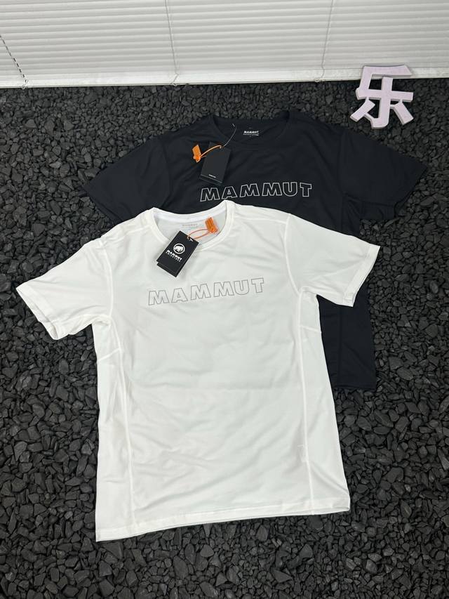 Mammut 猛犸象 25Ss 夏季运动跑步训练镂空字母速干短袖T恤 - 全身重工四针六线工艺+3D裁剪拼接工艺 胸前非常简约精致的镂空Logo印花 60.02