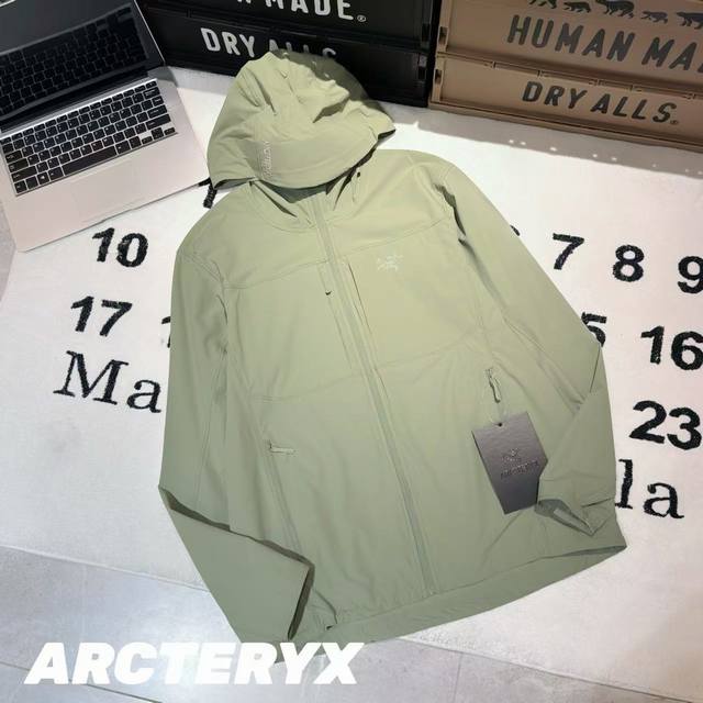Arcteryx 始祖鸟Gamma Lightweight Hoody 纯色连帽软壳轻薄户外防风防晒夹克外套 男女同款 -面料 采用原版一比一Fortiustm