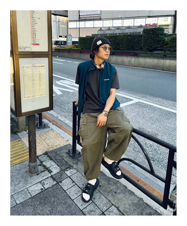 montbell 美山马甲 模特资讯图