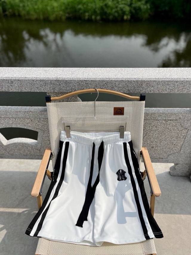 Ny织带直筒裤 ny洋基队Mlb直筒裤La阔腿裤 显高显瘦 高街潮流痞帅风 版型优秀 不挑腿型 舒适亲肤 非常好搭不挑人 上身舒适耐看 随心所欲完成日常穿搭 男