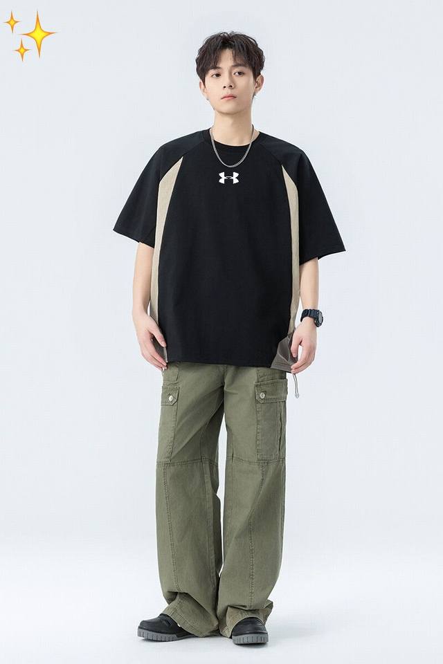 供 under Armour安德玛重工冰感拼接袖标短袖 7A抗菌吸汗防晒男女同款短袖T恤 新款实拍图 面料采用高品质280克重工纯棉面料 面料上身舒服 重工纯棉