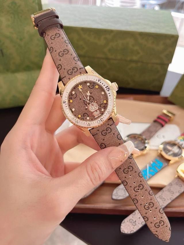 原单品质 配专柜包装盒 品牌 古驰 系列 Doraemon X Gucci Dive 联名系列 机芯 瑞士原装石英机芯 材质 316L精钢 尺寸 40Mm 结合