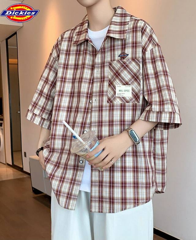 迪克斯Dickies夏季新款 男女同款纯棉宽松港风宽松百搭格纹短袖衬衫 男士宽松衬衣T恤衫 颜色:黑色 卡其色 蓝色 尺码:M-4Xl