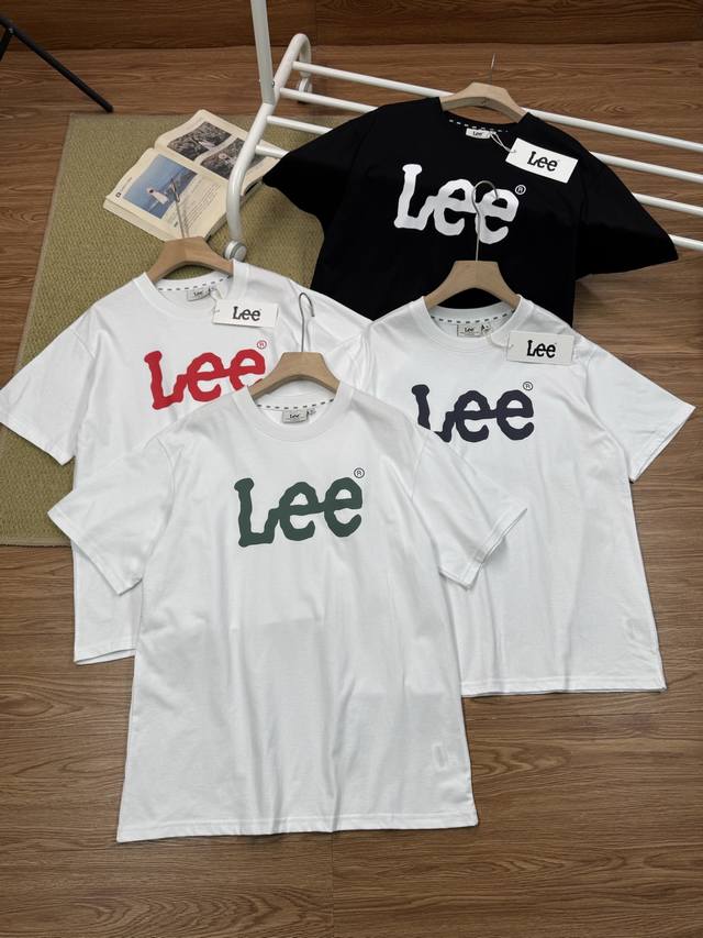 独家 韩国订单Lee印花男女同款短袖T恤 Lee经典大字母印花短袖 Lee经典大Logo印花短袖 260G纯棉面料柔软舒适亲肤经典基础的圆领设计搭配胸前简单的L