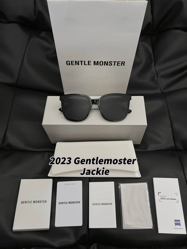Gentlemoster Gm太阳镜 Jackie 原单高版本 蔡司镜片 出行必备紫外线强 一定要挑选不伤害眼睛的高品质墨镜 无敌遮脸的一款方形墨镜 不挑人不挑