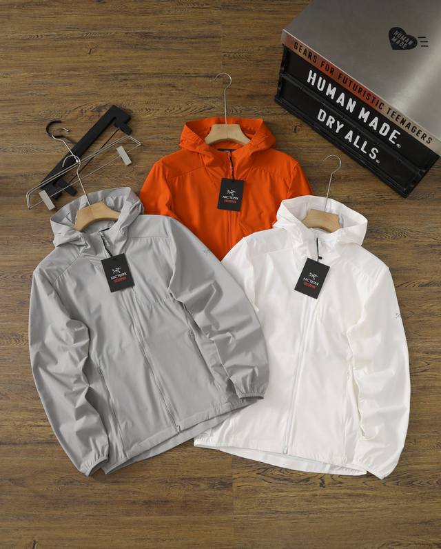 供 arcteryx-始祖鸟Sima系列Hoody纯色拉链连帽Upf 70+轻薄速干透气防晒风壳工装夹克 核心卖点 70D轻薄尼安机包面料 透气不闷汗 12%氨