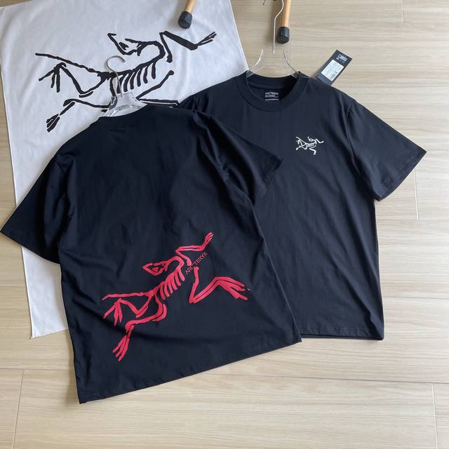 主图+细节图 品质短袖版型超大Arc'teryx 始祖鸟 25Ss 后背大鸟印花Logo图案设计 男女同款圆领纯棉短袖T恤 宽松版 330G全棉精梳棉 高品质