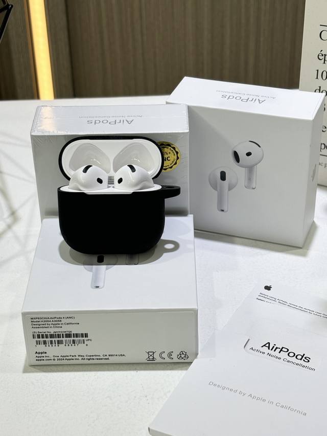 官方最新款 苹果Airpods 4 无线蓝牙耳机 苹果官方的第七代蓝牙耳机 送黑色硅胶保护套 苹果官方刚出的新款 真的还热乎着呢 给亲人们尝鲜 深圳贸易公司尾单
