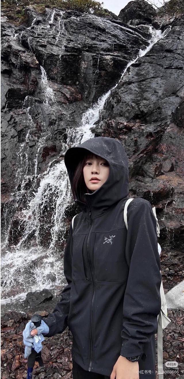 黑色资讯图 arcteryx Gamma Mx始祖鸟防风冲锋衣 Gamma Mx软壳加绒冲锋衣