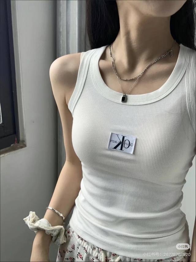 资讯 顶级版本 Calvin Klein-Ck新款百搭经典背心