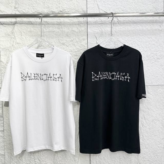 巴黎世家 Blcg 25Ss 宽松休闲纯棉时尚百搭纯棉创意数字连线Logo短袖T恤 想在人群中瞬间脱颖而出 巴黎世家Blcg 25Ss短袖T恤就是你的时尚利器