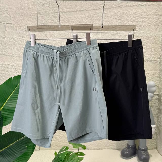 独家臻品 Kolon Sport可隆夏季男士户外速干压胶短裤 面料质感做工品相都相当完美 客供机能户外速干面料 除了提供耐磨性外 穿起来也非常舒适并提供极大的运