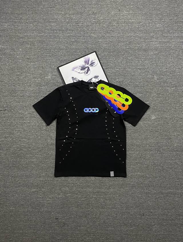 goodbran d-烫片高周波Logo荧光圆领短袖T恤明星穿搭款 -采用双纱纯棉280G 烫片高周波工艺 圆钉坚固不掉色 面料颜色定制定染 不缩水不退色 手感