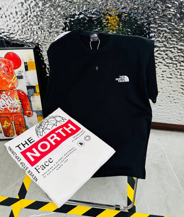 高版本带芯片 the North Face 北面25夏季新款印花休闲宽松情侣款 短袖T恤 1037 细节:版本一比一复刻 吊牌 领标 水洗 带Nfc芯片识别 面