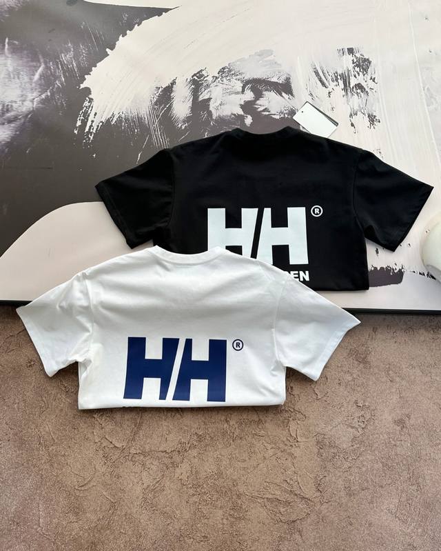 上新# 官网同款 海丽汉森 Helly Hansen Hh 25Ss夏新款短袖T恤 男女同款 双面液氨面料升级 采用日本液氨丝光工艺双面处理 液氨技术能使棉纤维