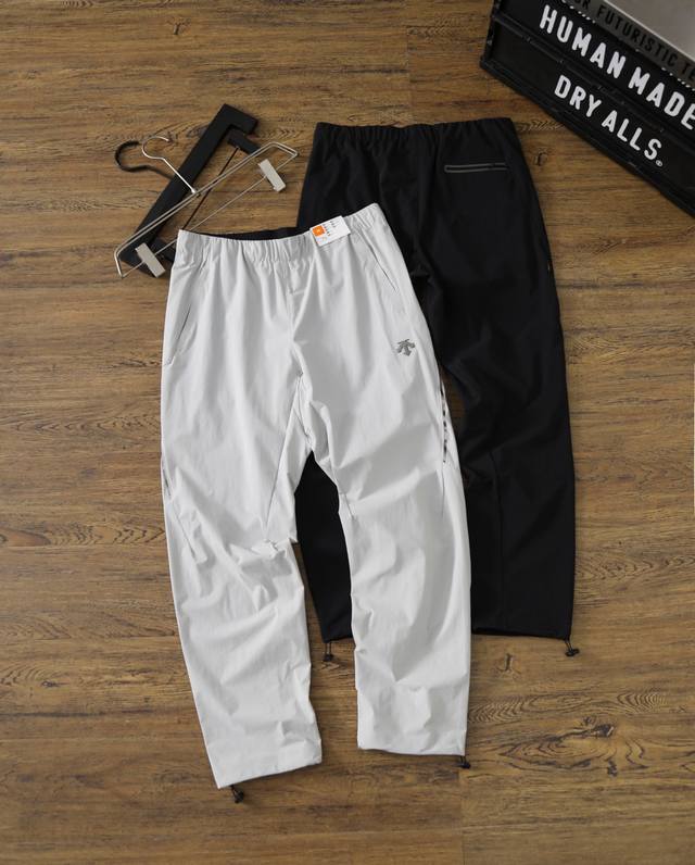 Descente迪桑特Training系列综训训练运动健身男士凉感运动长裤 尺码 M-3Xl 颜色 黑色 浅灰色