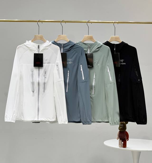特价 黑色M和L 白色2Xl 豆绿和孔雀蓝齐 四色始祖鸟鸟冲锋衣 全身防水~压胶工艺 颜色 黑色 白色 豆绿 孔雀蓝 arc'teryx Beta Lt Gor