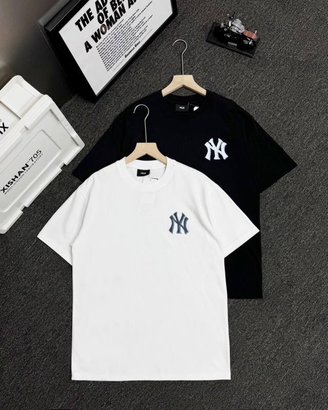 mlb Yankees-Ny纽约洋基队 La Ny经典印花 圆领短袖T恤 -面料采用260G纯棉面料 达到透而不露的黄金平衡点 完美规避透视尴尬 成衣尺寸稳定
